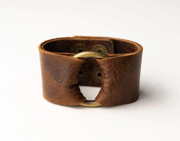 Leather snap cuff - 1.5 inch wide