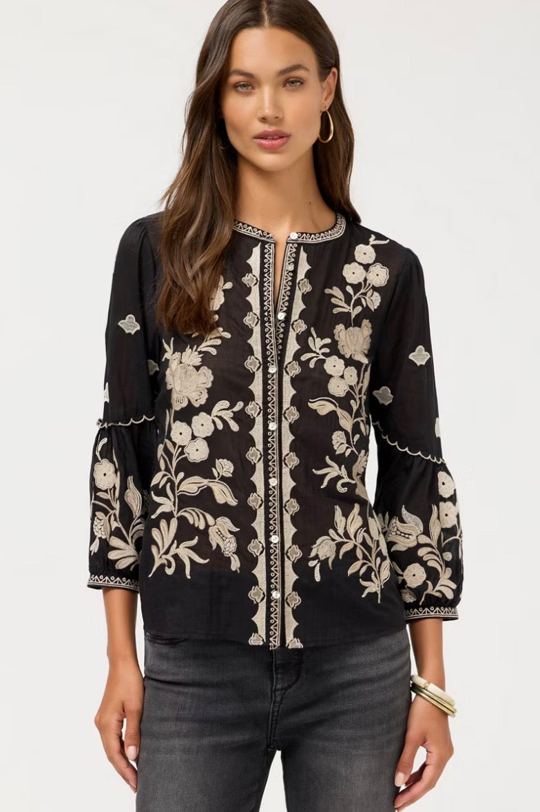 Soretta Scallop Sleeve Blouse