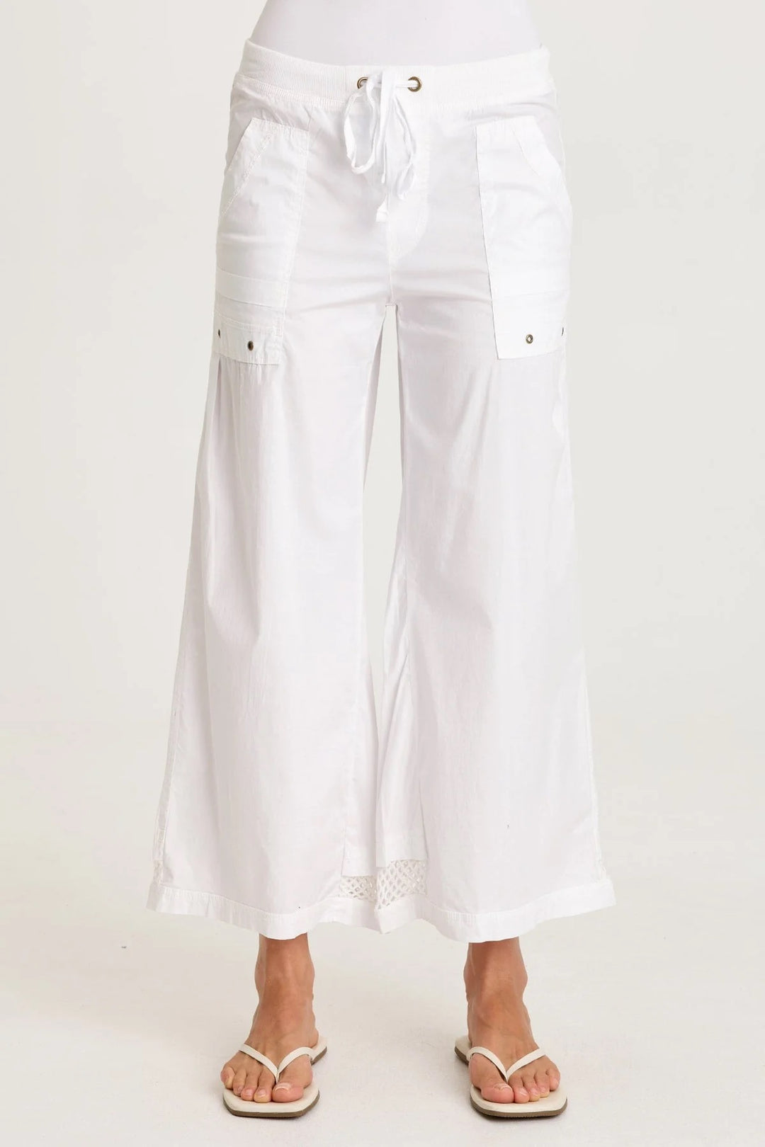 XCVI Roel Crop Pant in lightweight fabric, shown in a casual, relaxed fit with side pockets and cropped length.