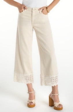 Liverpool Jeans Stride 27-inch lace trim jean bottoms with stylish design and classic denim look in a full-length view.