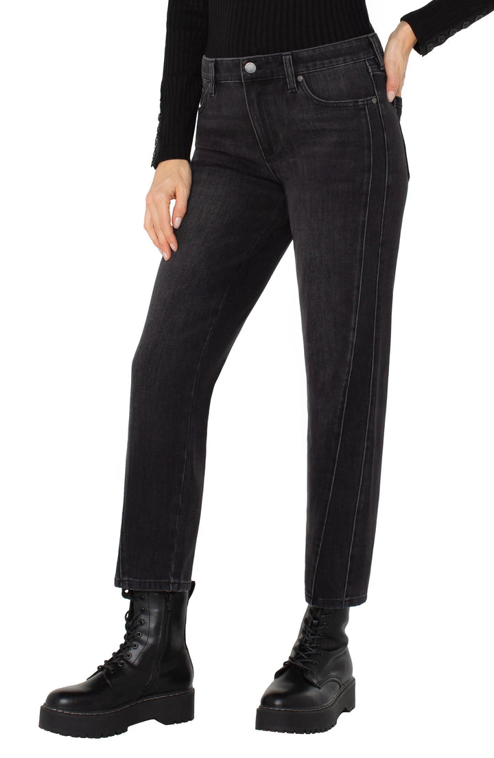 Relaxed 28" Skinny Seamed Jeans