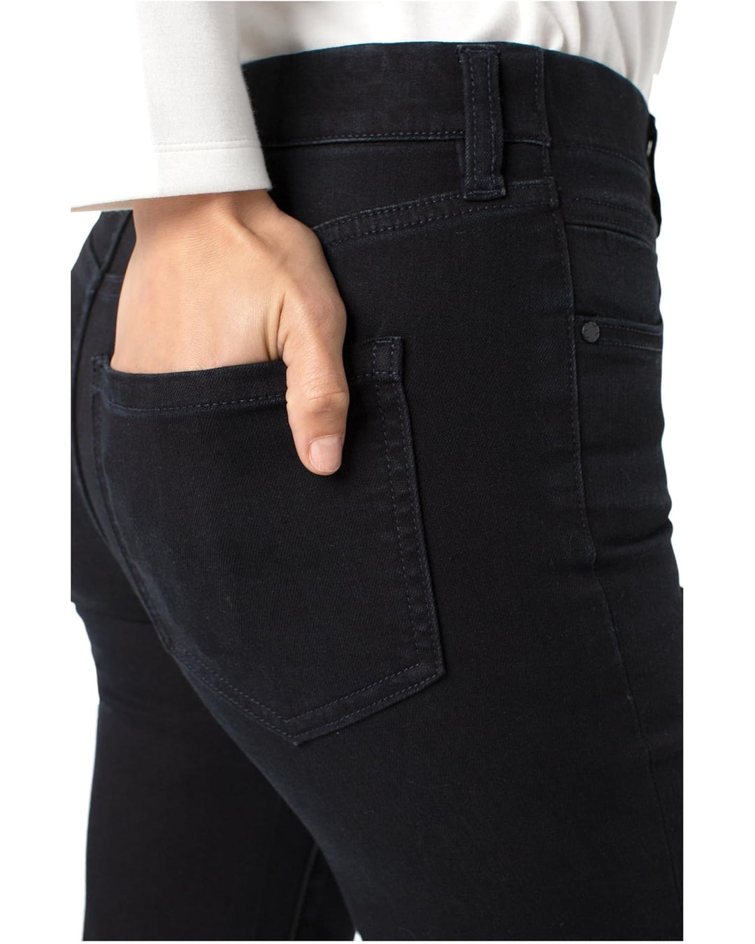 Gia 30" Wide Leg Jean