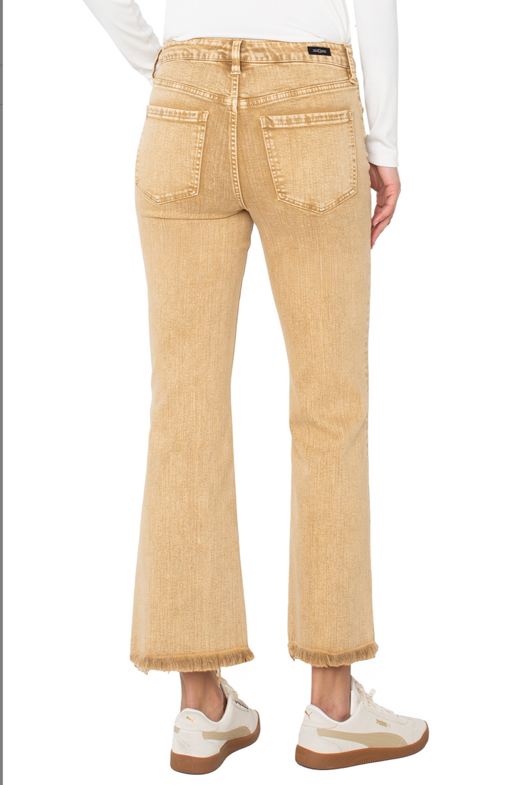 Hannah 28" Fray-Hem Jean
