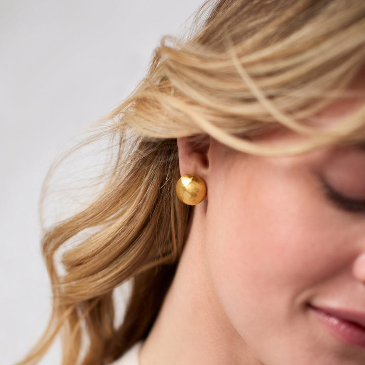 Julie Vos Solara Stud Earring, product view.