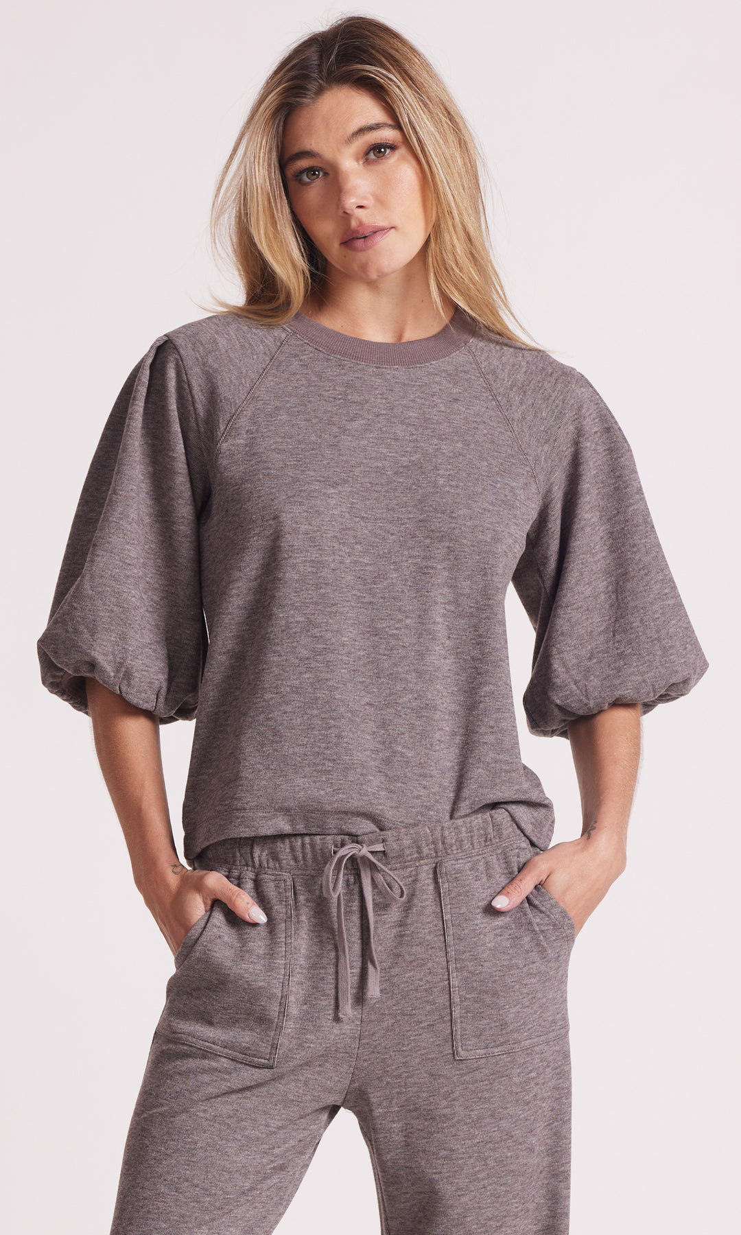 Brown bubble sleeve pullover by Bobi, featuring cozy knit fabric and stylish balloon sleeves, displayed on a neutral background.