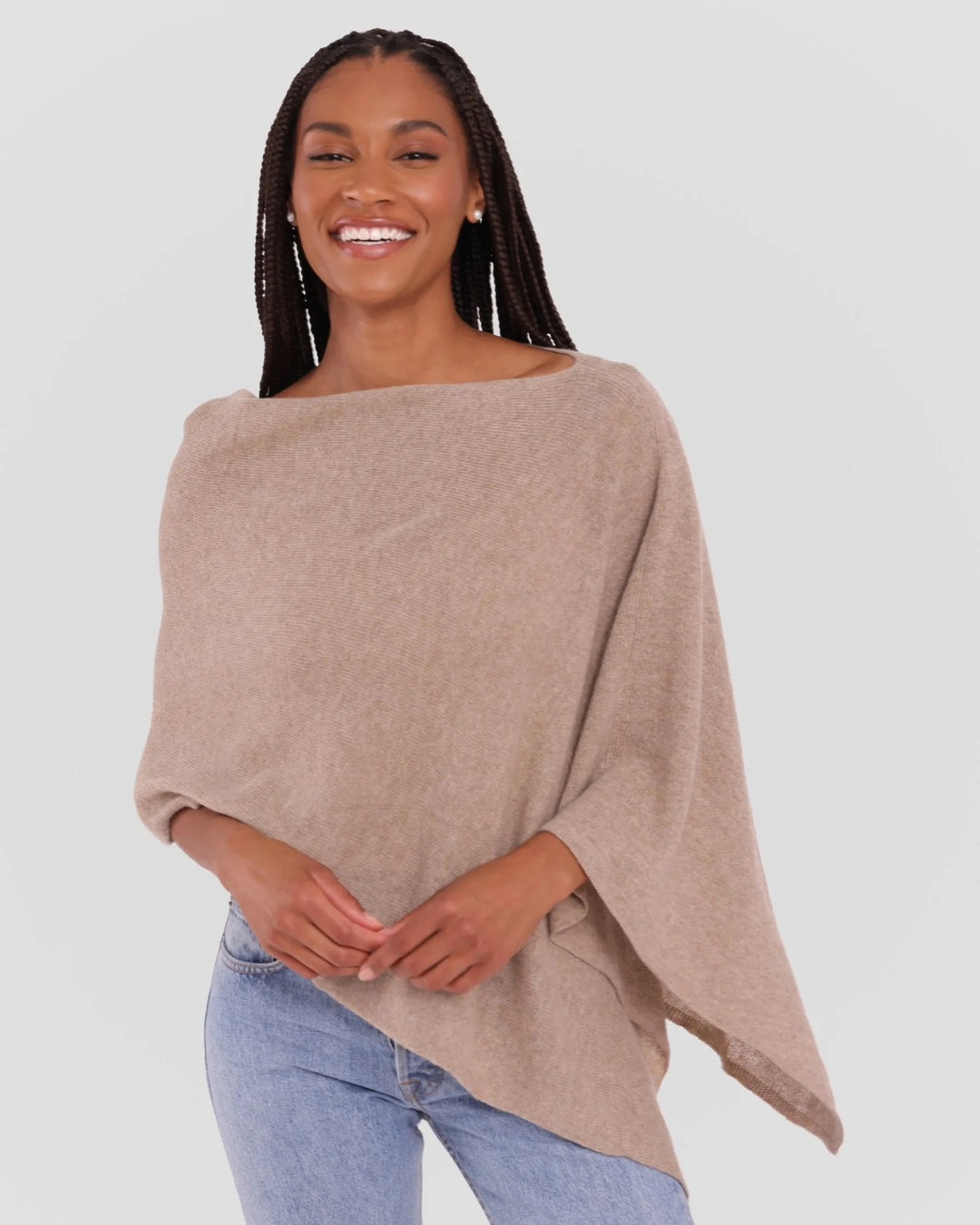 Alashan Cashmere top made of soft, luxurious cashmere fabric, designed as a stylish and comfortable cashmere topper.