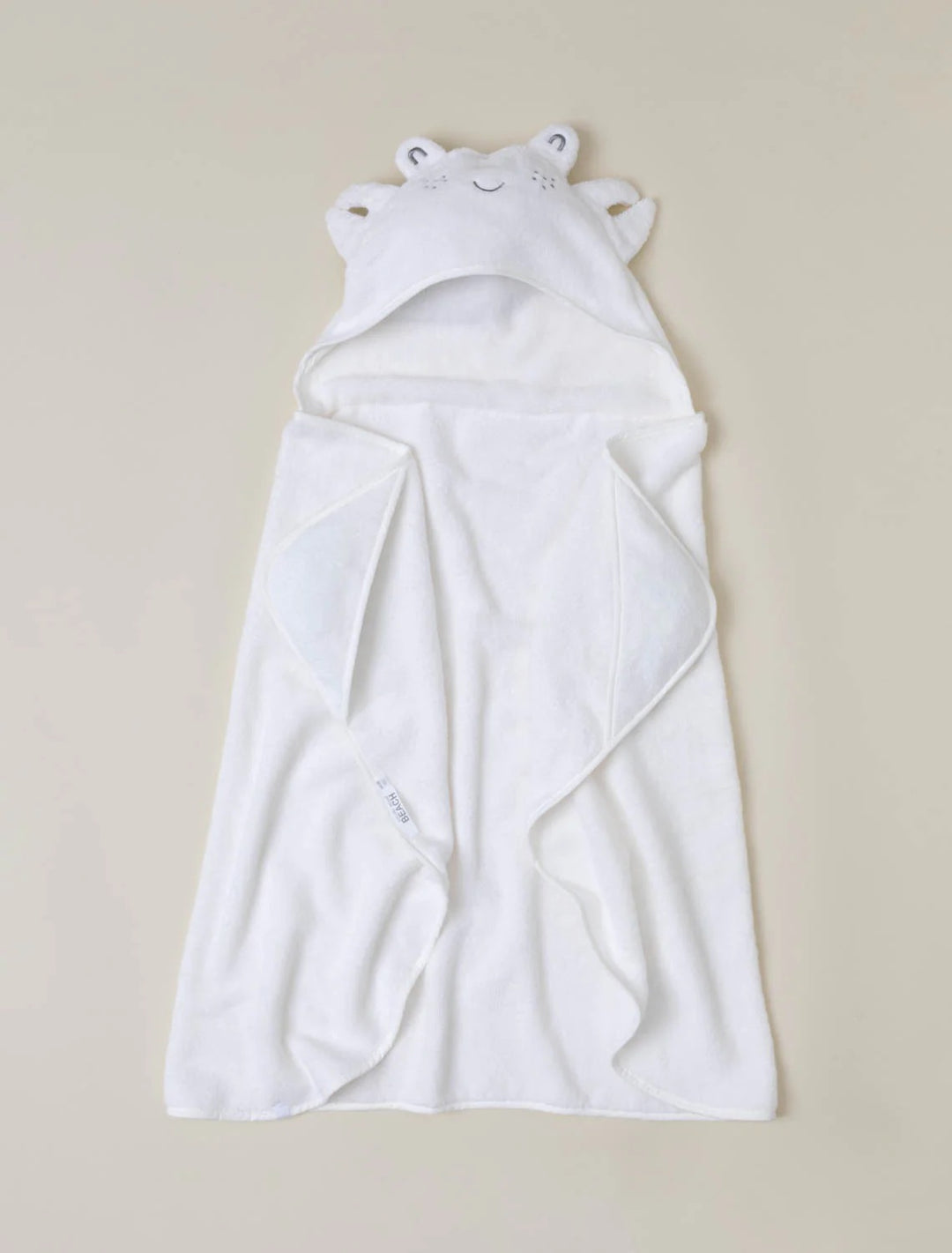 Barefoot Dreams hooded towel and washcloth set for gifts, soft plush fabric with a hooded towel and matching washcloths in the image.