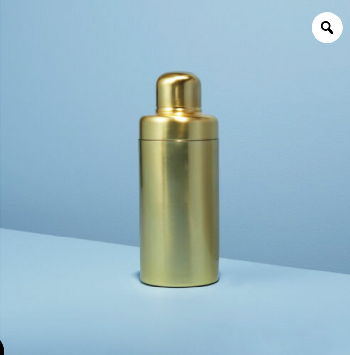 Be Home Verona cocktail shaker for home use, stainless steel with a sleek design and secure lid for mixing drinks.
