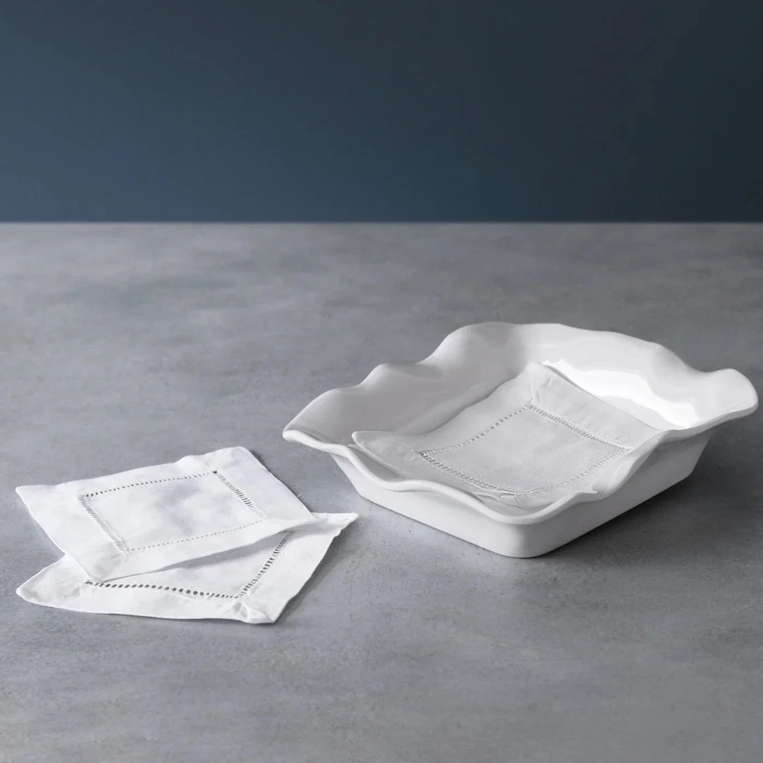 Beatriz Ball Vida Havana napkin holder with elegant design, made for home table decor and organization.