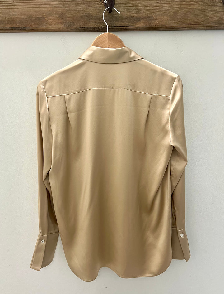 Diomi silk sateen buttondown blouse, elegant tops in smooth, shiny fabric, showcasing a classic collar and button closure.
