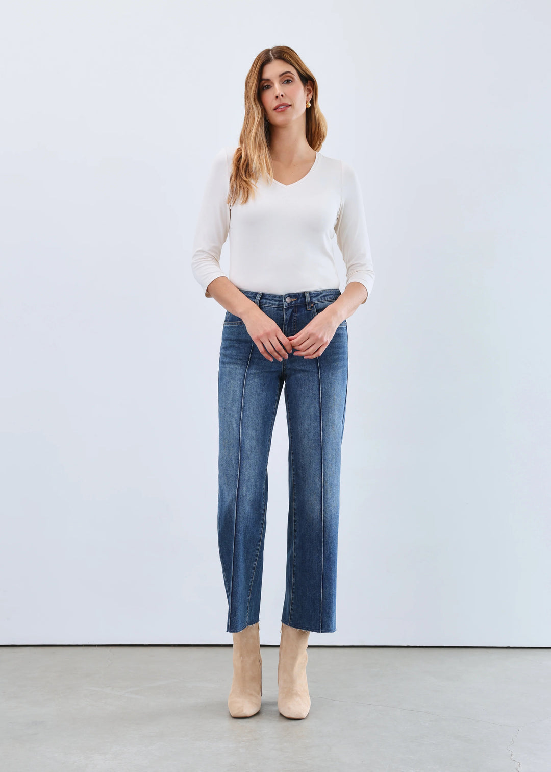 FDJ Olivia Wide Ankle Jean, stylish denim bottoms with a relaxed fit and wide ankle cut, shown on a model.