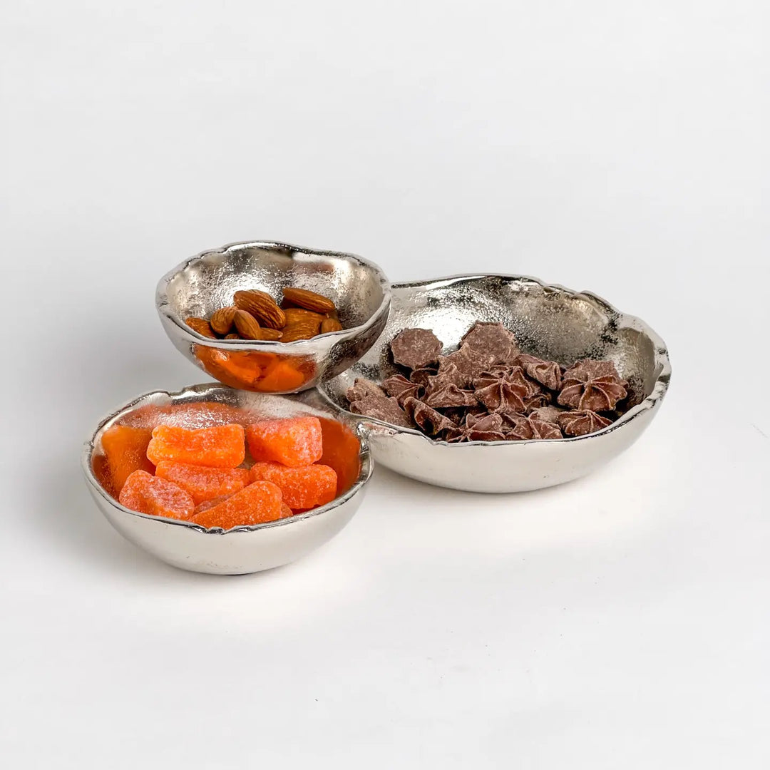 Textured 3-bowl dish from India Handicrafts, showcasing handcrafted ceramic bowls with intricate designs for home decor.