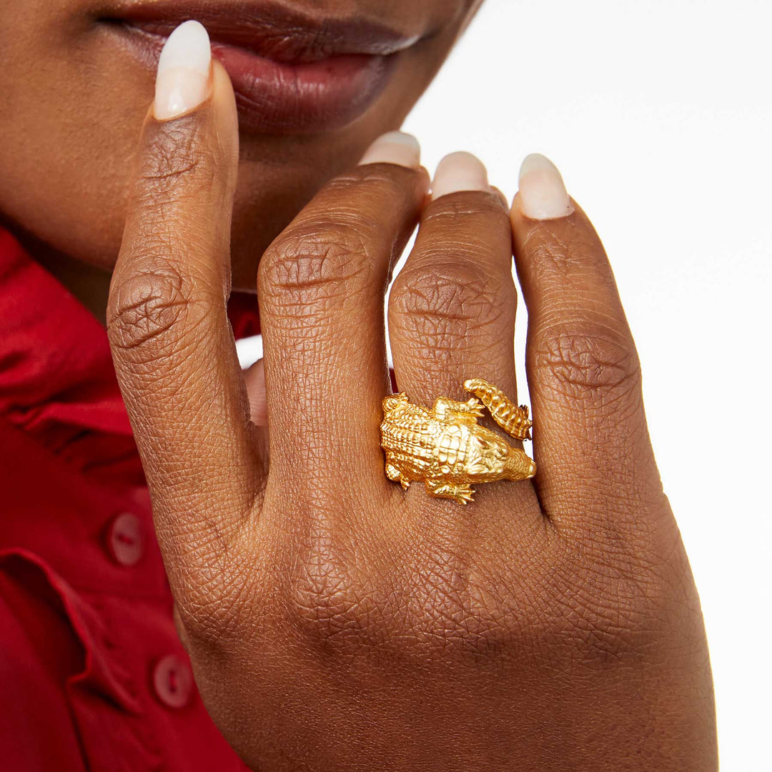 Gold Julie Vos alligator ring, a stylish accessories piece featuring a detailed alligator design in shiny gold finish.