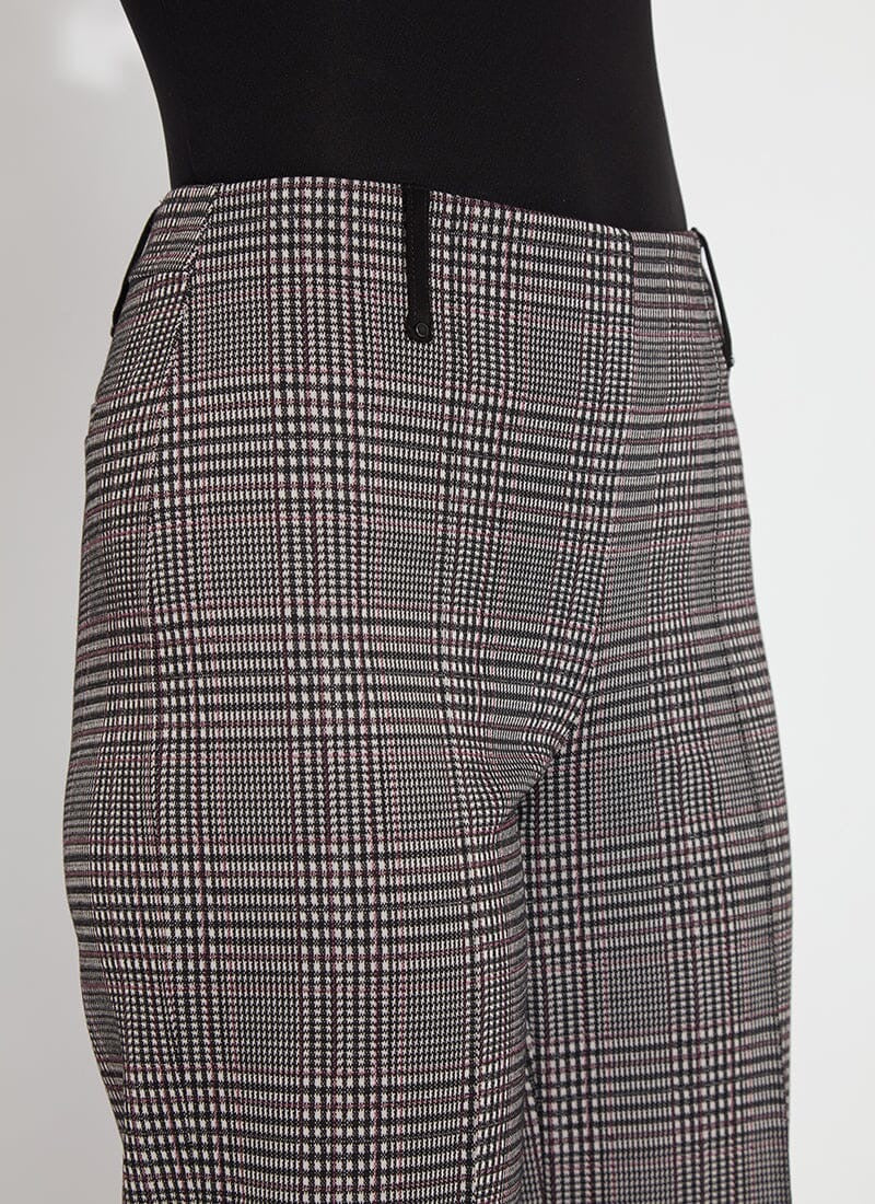 Lysse Livia Crop Pant in stretch fabric, featuring a slim fit and cropped length, styled as comfortable women's bottoms.