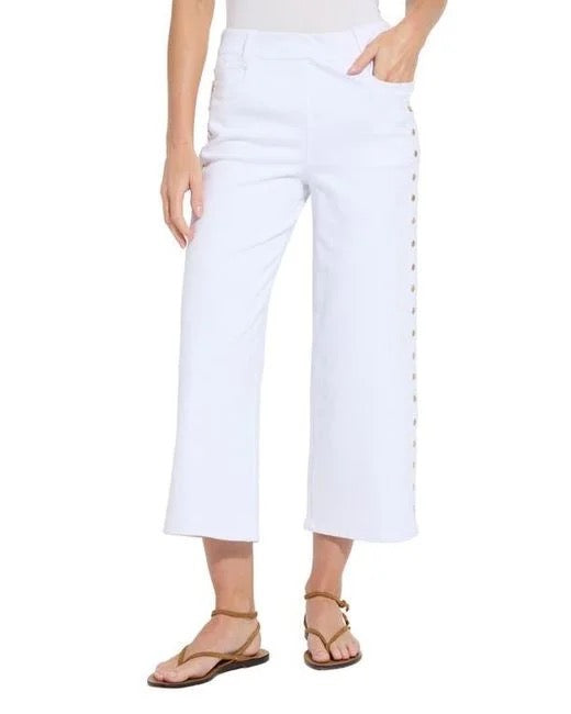Lysse Willa Scallop White Jean bottoms, featuring a stylish scalloped hem and fitted design, displayed on a hanger.