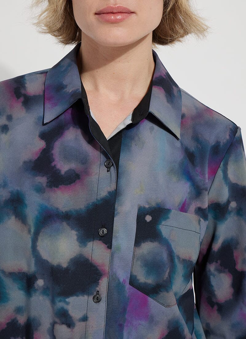 Lysse Printed Schiffer Blouse, stylish tops with floral pattern, lightweight fabric, and long sleeves, perfect for casual or office wear.
