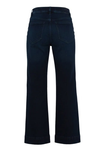 Liverpool Jeans patch pocket wide-leg bottoms with 31-inch inseam, showcasing comfortable, casual denim style.