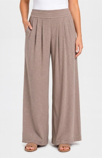 Liverpool Jeans pleated knit wide-leg pants, stylish bottoms with a flowy fit and comfortable knit fabric, shown on a model.