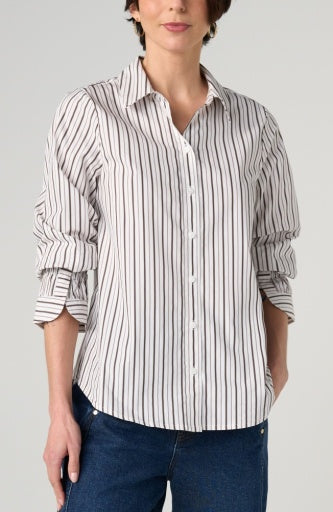 Adjustable sleeve blouse by Liverpool Jeans, stylish tops with long sleeves and a relaxed fit, displayed on a hanger.