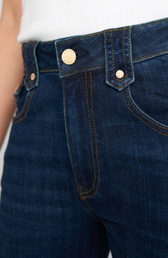 Liverpool Jeans Hannah Outlaw Flare bottoms with a 30-inch inseam, shown in a stylish denim fabric.