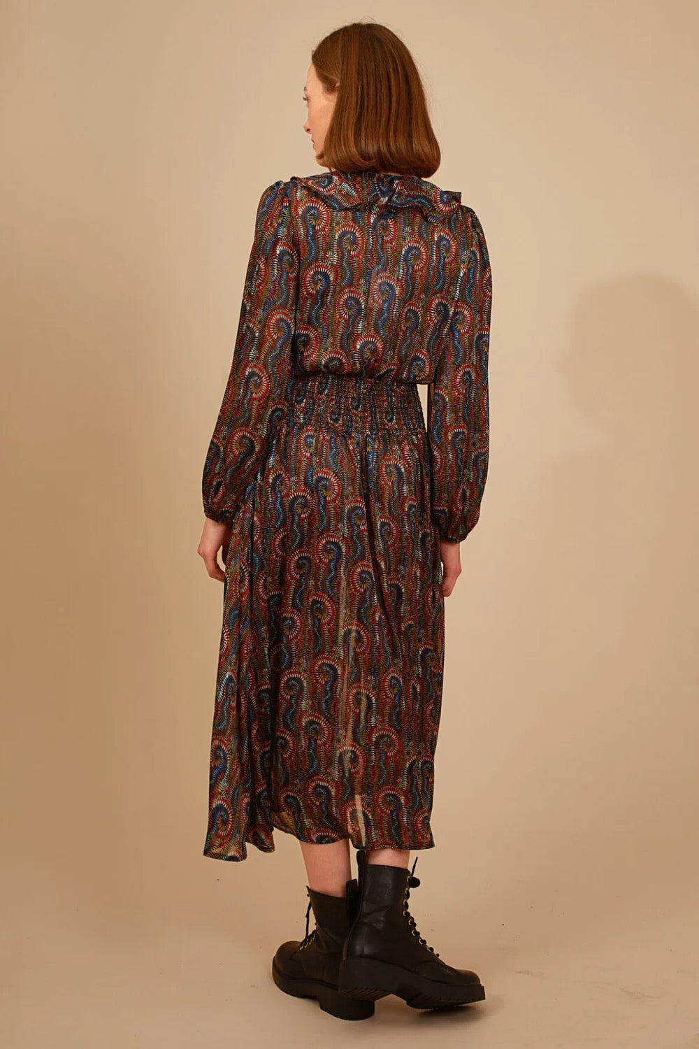 Traffic People Ballard Dress featuring a stylish, flowy design with a fitted waist and elegant neckline.