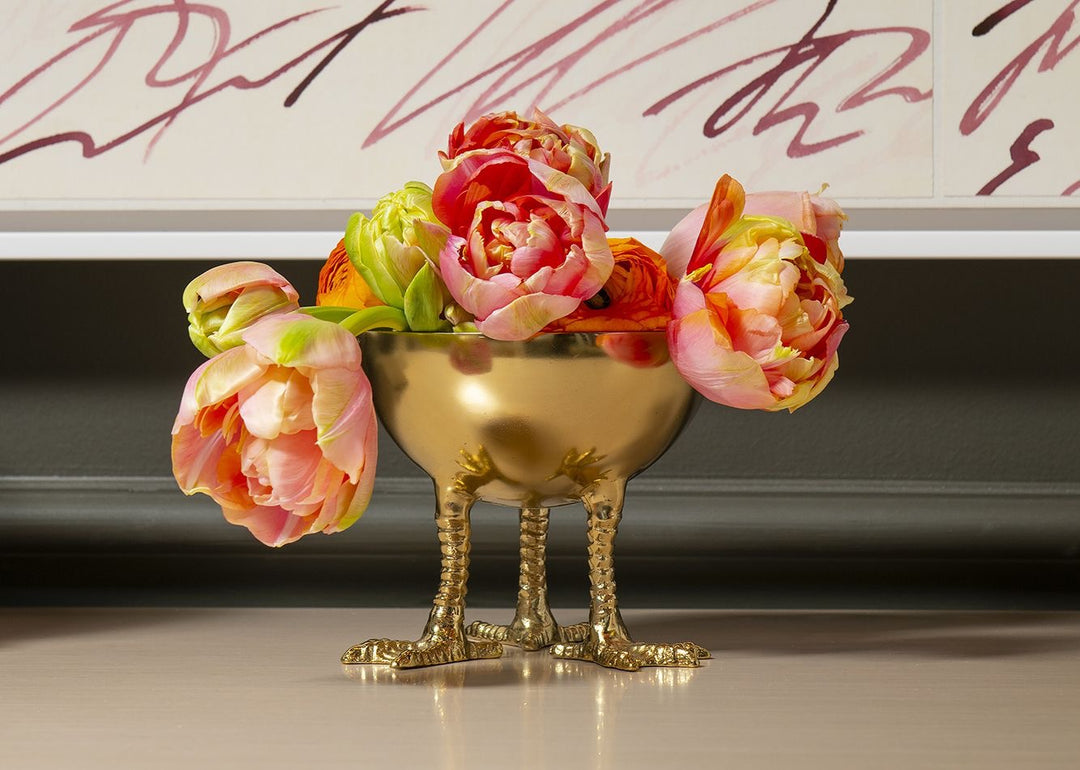 Petite Daphne bowl from VILLA & HOUSE BUNG5, showcasing a stylish home decor piece with a smooth, rounded design and elegant finish.