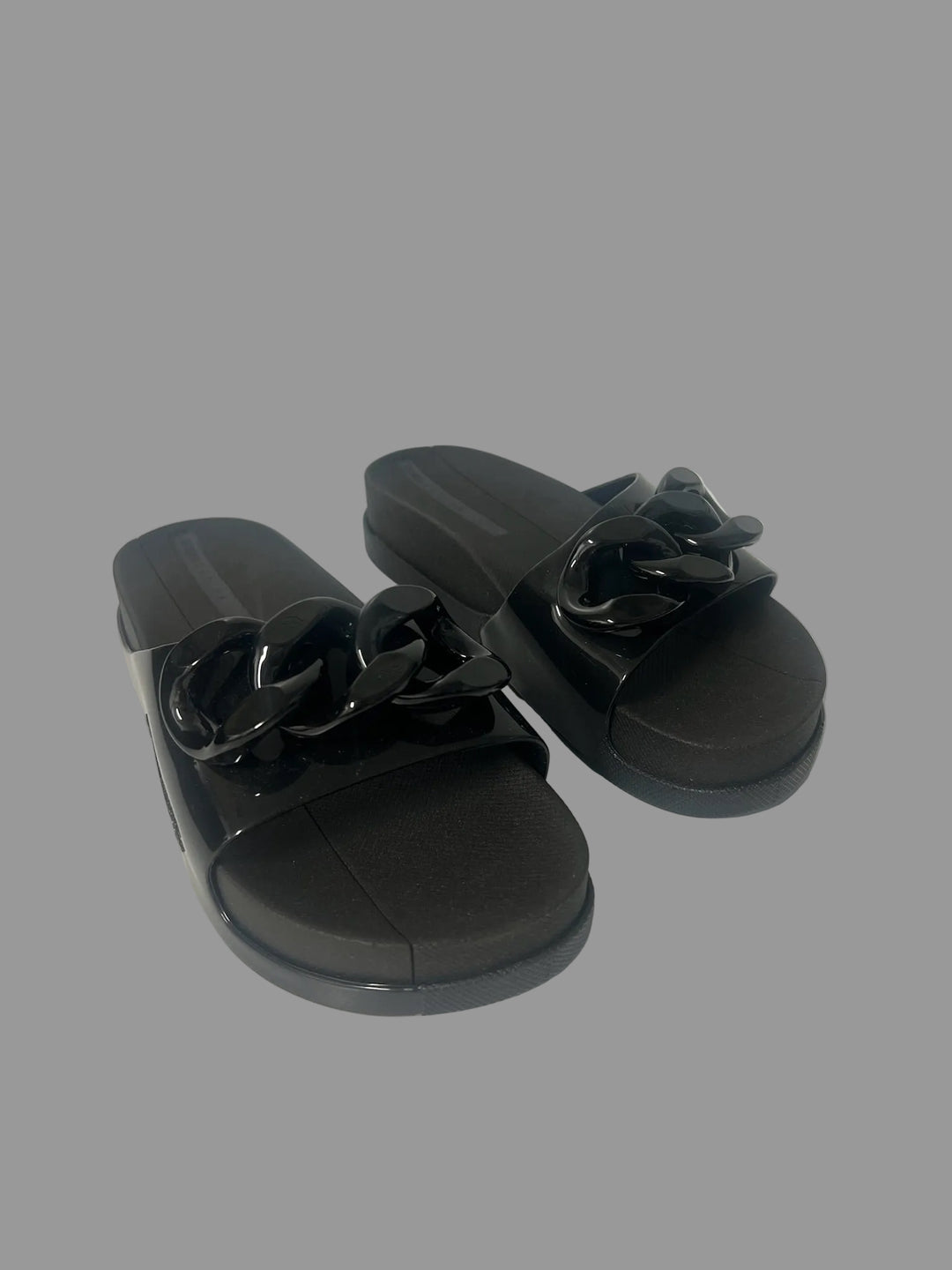 Black Voices Soul Corrente sandal, stylish accessories with intricate strap design and comfortable fit.