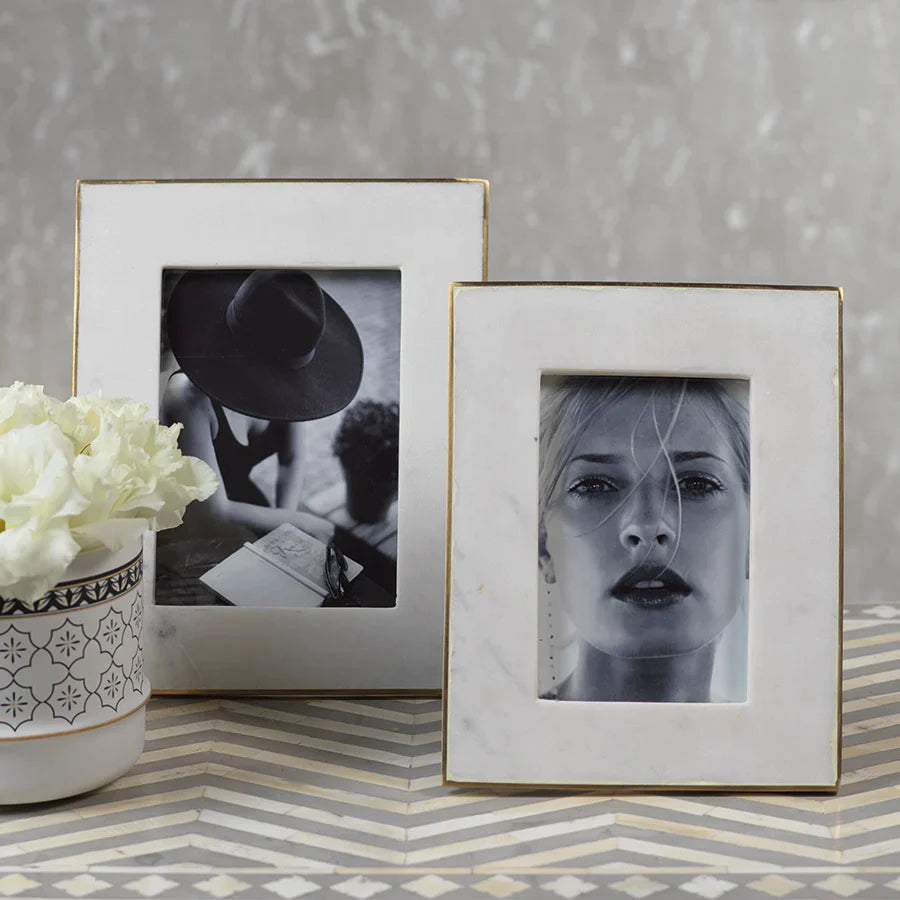 Gold-lined marble photo frame in 5x7 size, featuring a luxurious design from Zodax for elegant home decor.